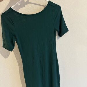 Elegant Dark Green Short Sleeve Dress